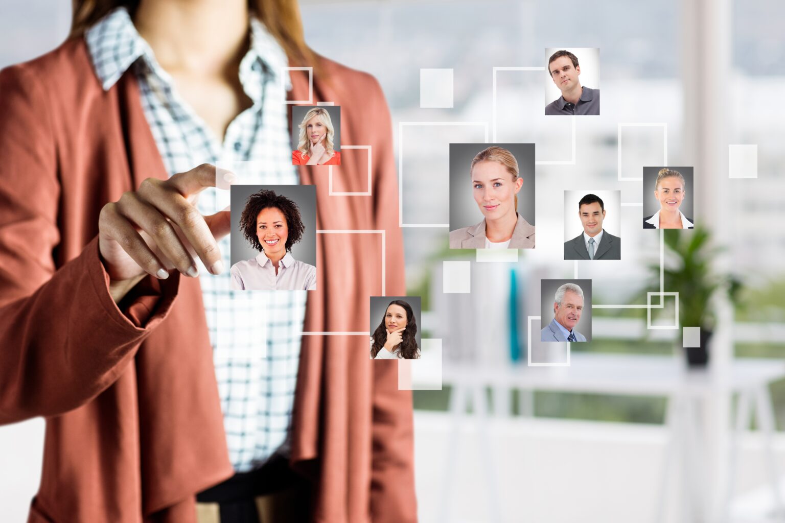 Follow-up comercial quantas tentativas de contato fazer antes de desistir de um lead